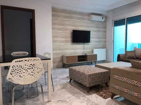 New Stylish and Spacious Apartment at Berges du Lac 2 Tunis Apartment in Tunis Governorate, Tunisia