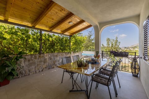 Villa Almond near Omis, private pool Villa in Split-Dalmatia County