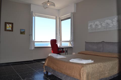 Bedroom, Sea view