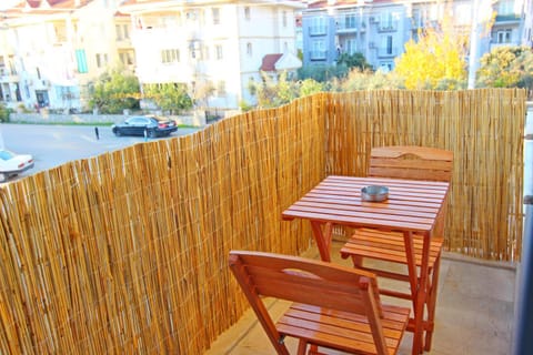 Ozkan Apartment - Fethiye Center Fully Furnished 50Mbps Wifi Netflix Apartment in Fethiye