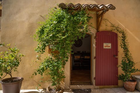 Une Chambre en Luberon Bed and Breakfast in Lourmarin