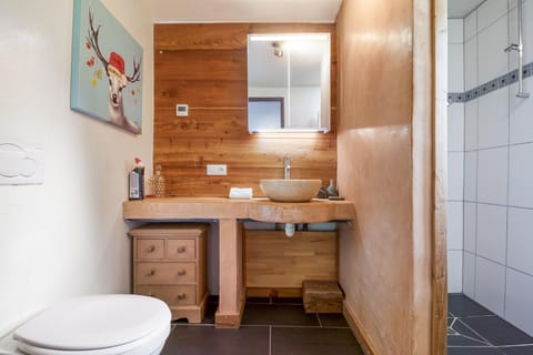 Chalet Taconnaz - Warm & Cosy 3BR Chalet with Fireplace in Nature - By Cozee Rentals Chalet in Les Houches