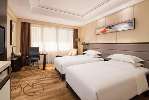 Shenzhen Sunshine Hotel, Luohu Hotel in Hong Kong