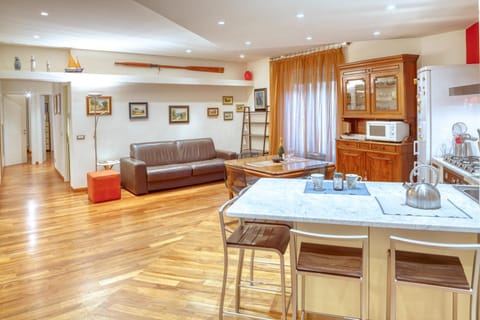 Facade/entrance, Living room