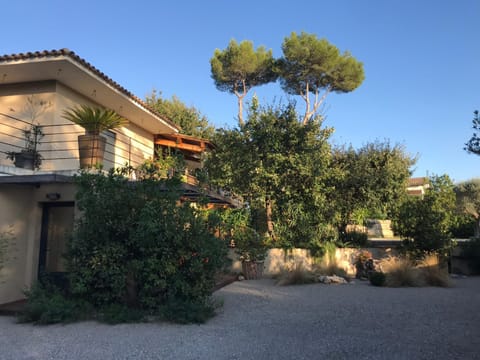 Villa l’Ensoleillée Apartment in Roquefort-les-Pins