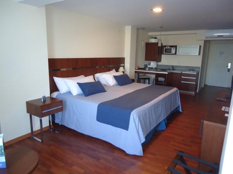 Puerto Amarras Hotel & Suites Hôtel in Santa Fe
