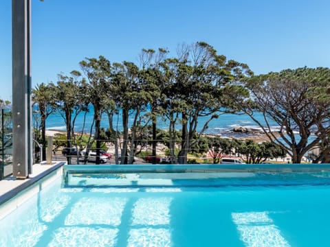 Pool view, Sea view, Swimming pool