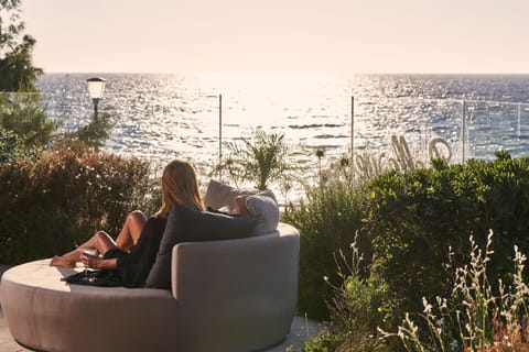 Patio, Sea view