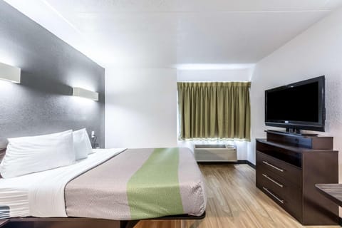 Photo of the whole room, On site