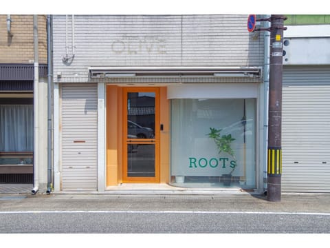 Travelers' house ROOTs Hostel in Ishikawa Prefecture