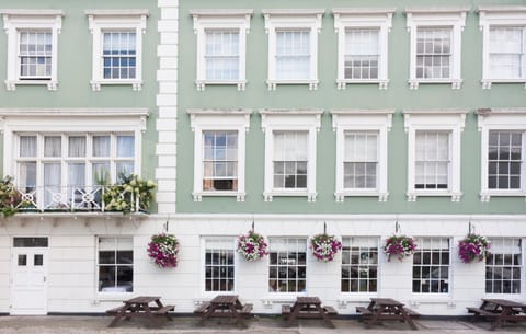 Property building, Facade/entrance