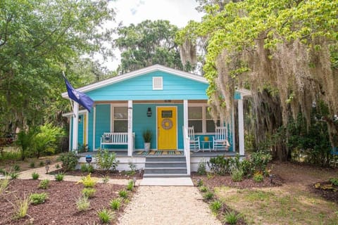 Cottage on Greene! Downtown Beaufort several Blocks Away and Parris Island a 10 Minute Drive Haus in Beaufort