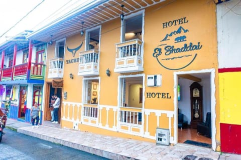 H Shaddai Bed and Breakfast in Quindio, Colombia