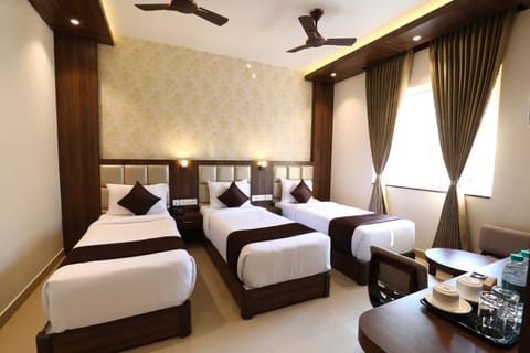Mayuraa Residency Hotel in Chennai