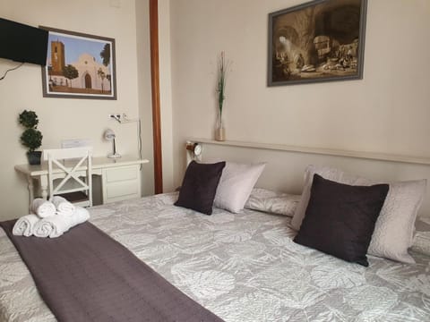 LUNA-Guest Rooms Apartment hotel in Costa de la Luz