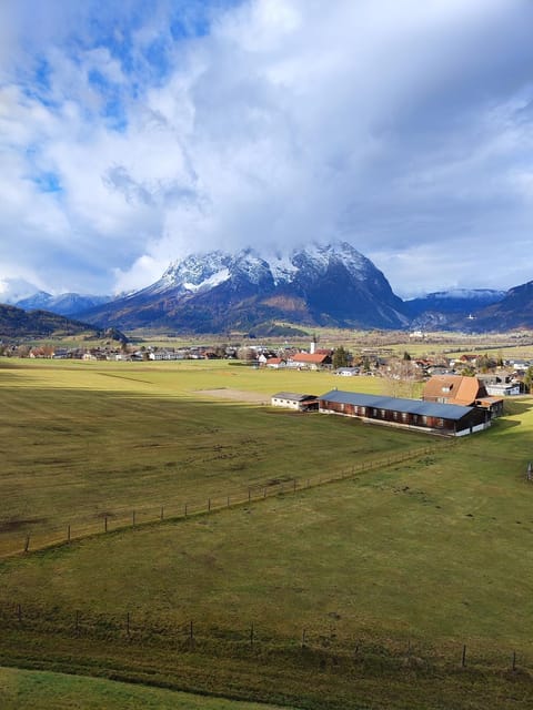 Nearby landmark, Day, Natural landscape, Balcony/Terrace, Mountain view