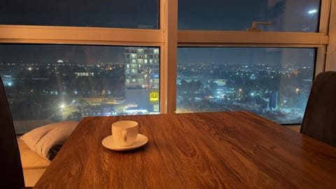 Night, View (from property/room), Dining area, City view