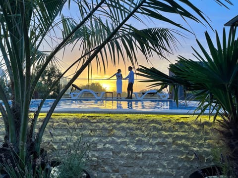 Swimming pool, Sunrise