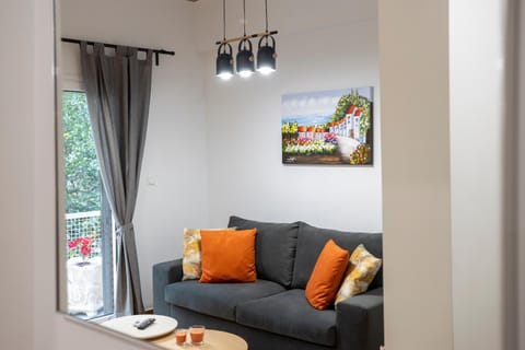 AthensBlues Paleo Faliro Flisvos Marina 1 Bedroom Flat Apartment in Piraeus Regional Unit, Greece