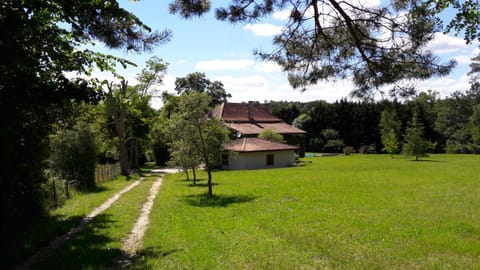 Facade/entrance, Garden view