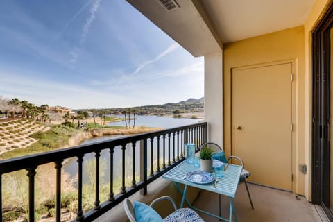 Balcony/Terrace, Balcony/Terrace, Lake view