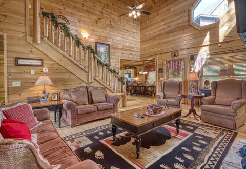 Absolutely Wonderful #304 House in Pigeon Forge