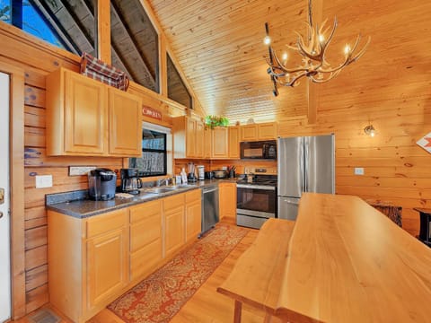 Cottage In The Pines #297 House in Sevierville