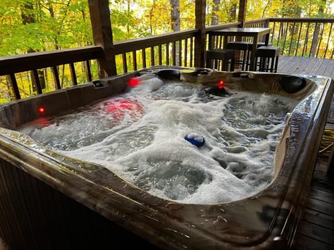A Secluded Retreat #216 House in Pigeon Forge