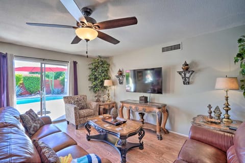 Mesa Outdoor Oasis with Private Pool and Patio! Maison in Dobson Ranch