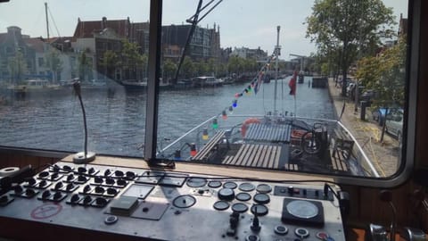Amice Angelegtes Boot in Haarlem