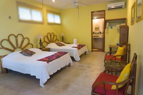 Sea Hawk Suites Hotel in Isla Mujeres