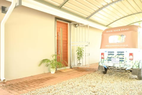 Linden Gap Guesthouse Bed and Breakfast in Sandton