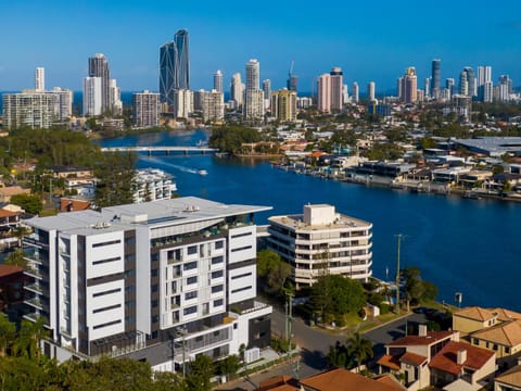 Property building, Bird's eye view, City view, River view