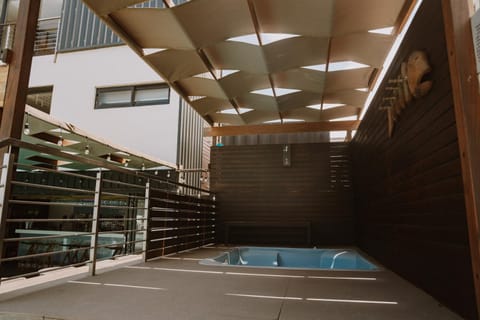 Hot Tub, Pool view