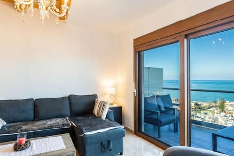 Platania's Horizon Apartment in Platanias