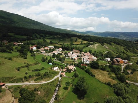 Natural landscape, Area and facilities