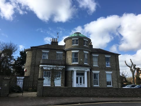 Property building, Nearby landmark, Facade/entrance