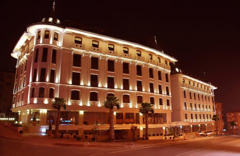 Facade/entrance, Bird's eye view, Decorative detail, Area and facilities