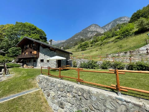 CHALET MONT AVIC Chalet in Aosta Valley, Italy