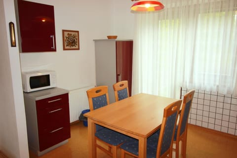 Holiday House - Orange Antik 97 Lipno Home Apartment in Lipno nad Vltavou
