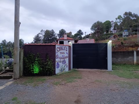 Chalé das Orquídeas Chalet in Sao Jose dos Campos