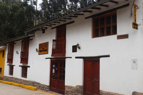 Wayras Hostal Gasthof in Ollantaytambo
