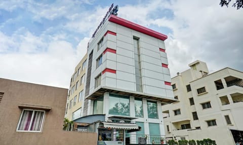 Treebo Trend Bhagyashree Executive Hadapsar Hôtel in Pune