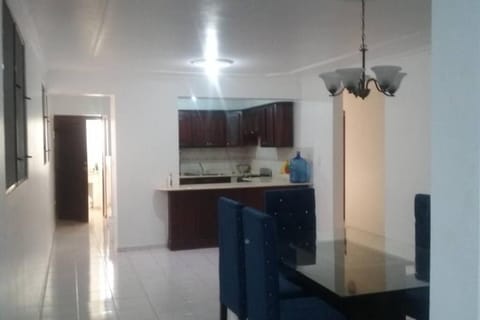 Amplio y acogedor apartamento Condominio in Santiago de los Caballeros