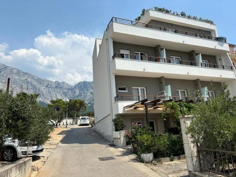 Apartments Adria Apartment in Baška Voda