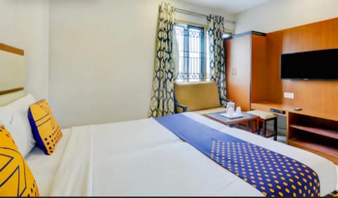 SAROVAR INN Hotel in Chennai