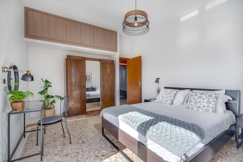 Sea City and Mountain View Apartment Apartment in Chania