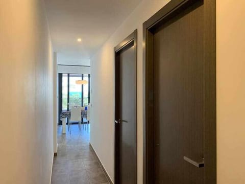 Apartamento de lujo en primera linea de playa Condo in Benidorm