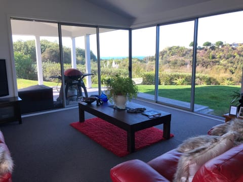 Wilsons Retreat - Hosts On-site Vacation rental in Napier