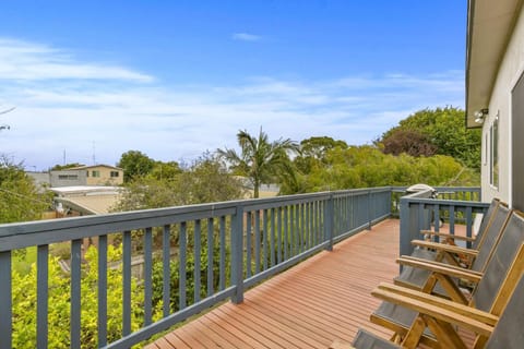 The Beach Hive House in Inverloch